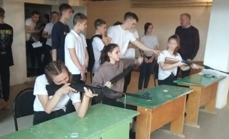 Военно-спортивные соревнования «Победа» в рамках выполнения нормативов комплекса ГТО. Военно-спортивные соревнования «Победа» в рамках выполнения нормативов комплекса ГТО.